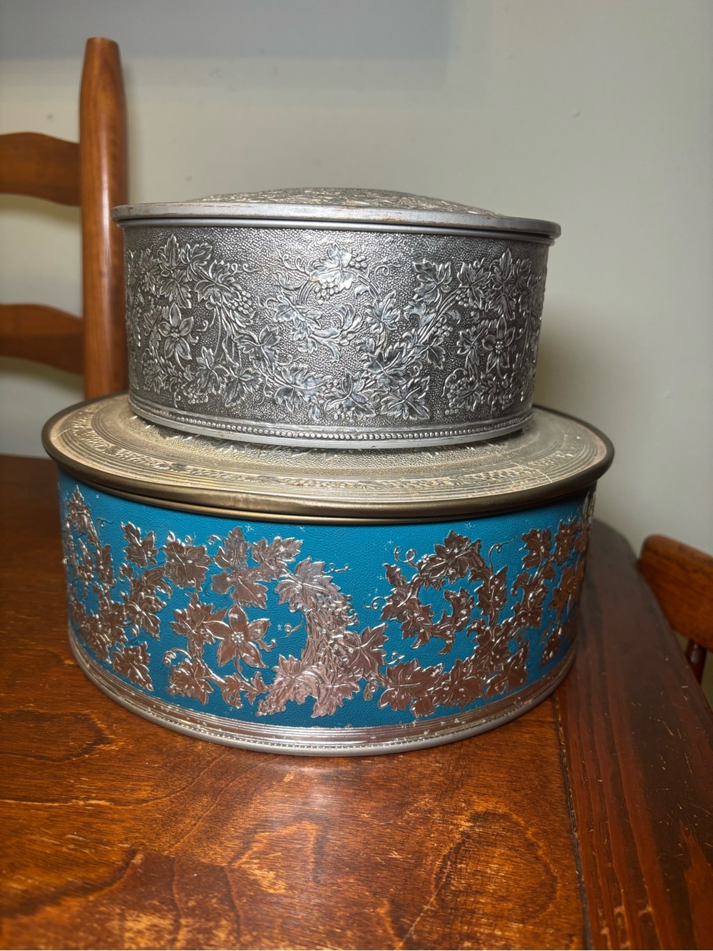 Decorative Fruit Cake tins. Set of 2.